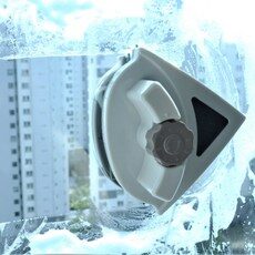 하늘창 투인원 유리닦이, 1개